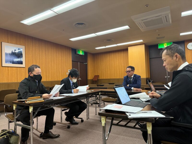 売上アップの裏側と、次なる成長への会議