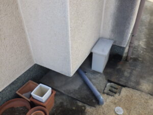 大分県日出町でイタチ施工。